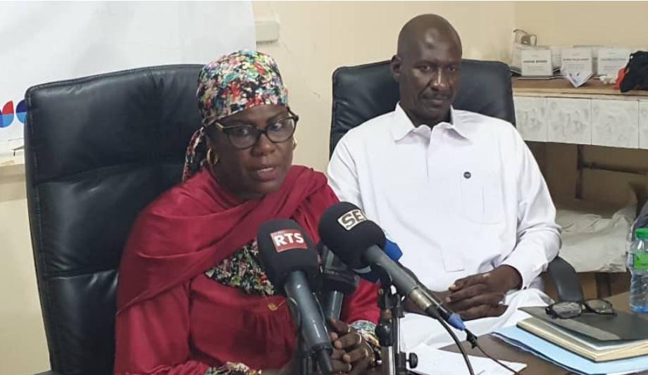 SOURIRE RETROUVÉ/  L’hôpital Matlaboul Fawzeini célèbre la Journée mondiale du sourire après une opération de fente labiale chez un enfant 