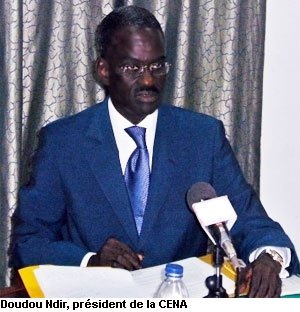 COUVERTURE DU RÉFÉRENDUM : La CENA relève une atteinte aux lois et règlements...