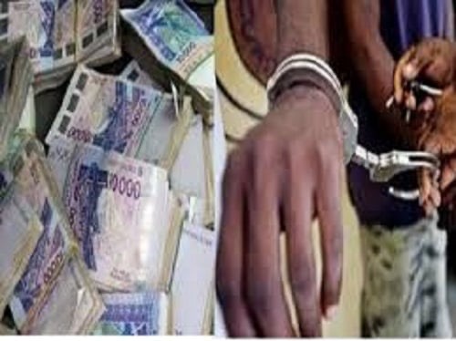 Faux billets, faux permis et faux détective : la Brigade de recherches de Dakar fait tomber le “maître illusionniste” de la Sicap-Foire