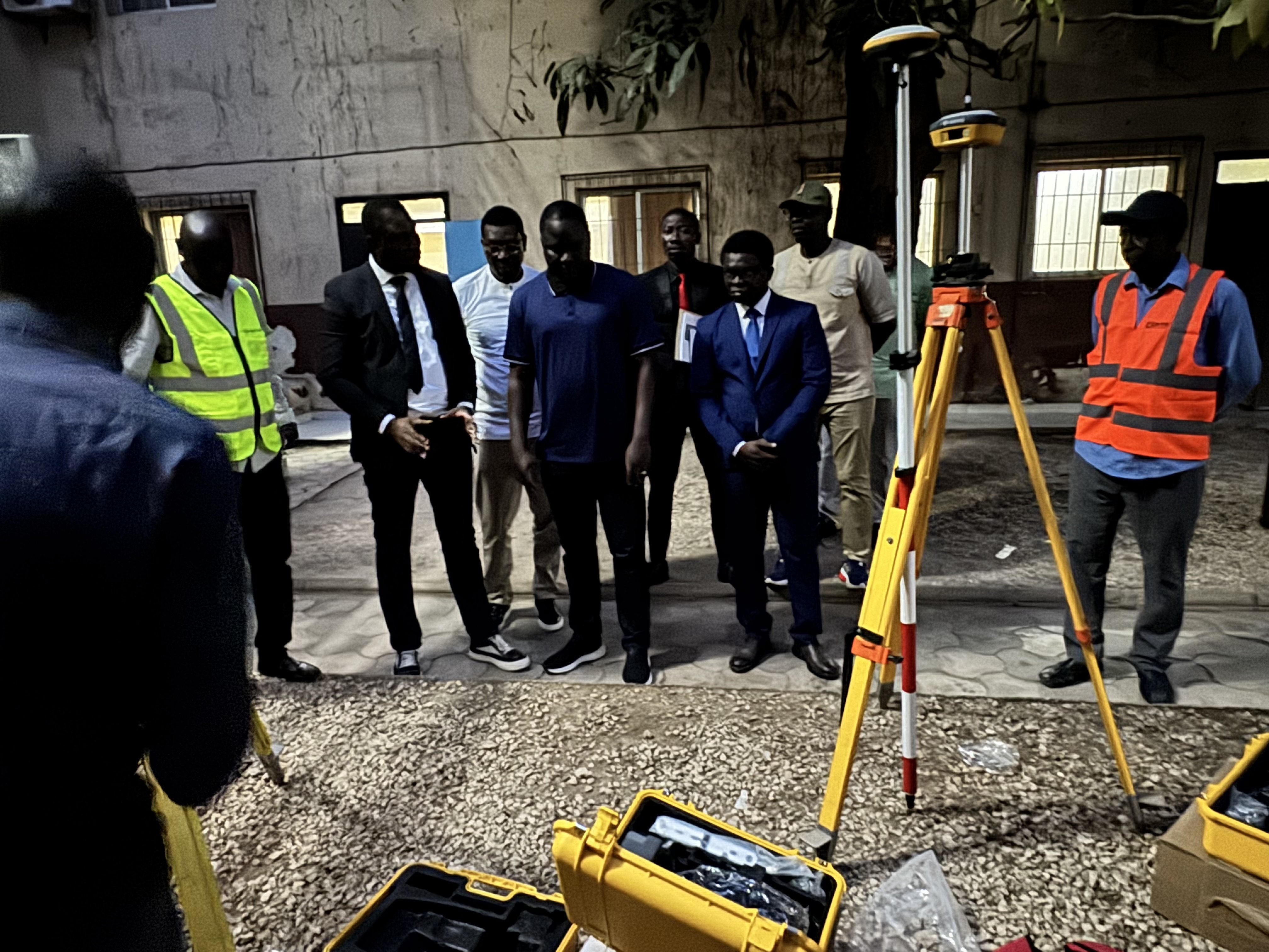 Visite guidée au CFP-TP : Le ministre Déthié Fall s’engage à accompagner le centre de formation pour une montée en puissance