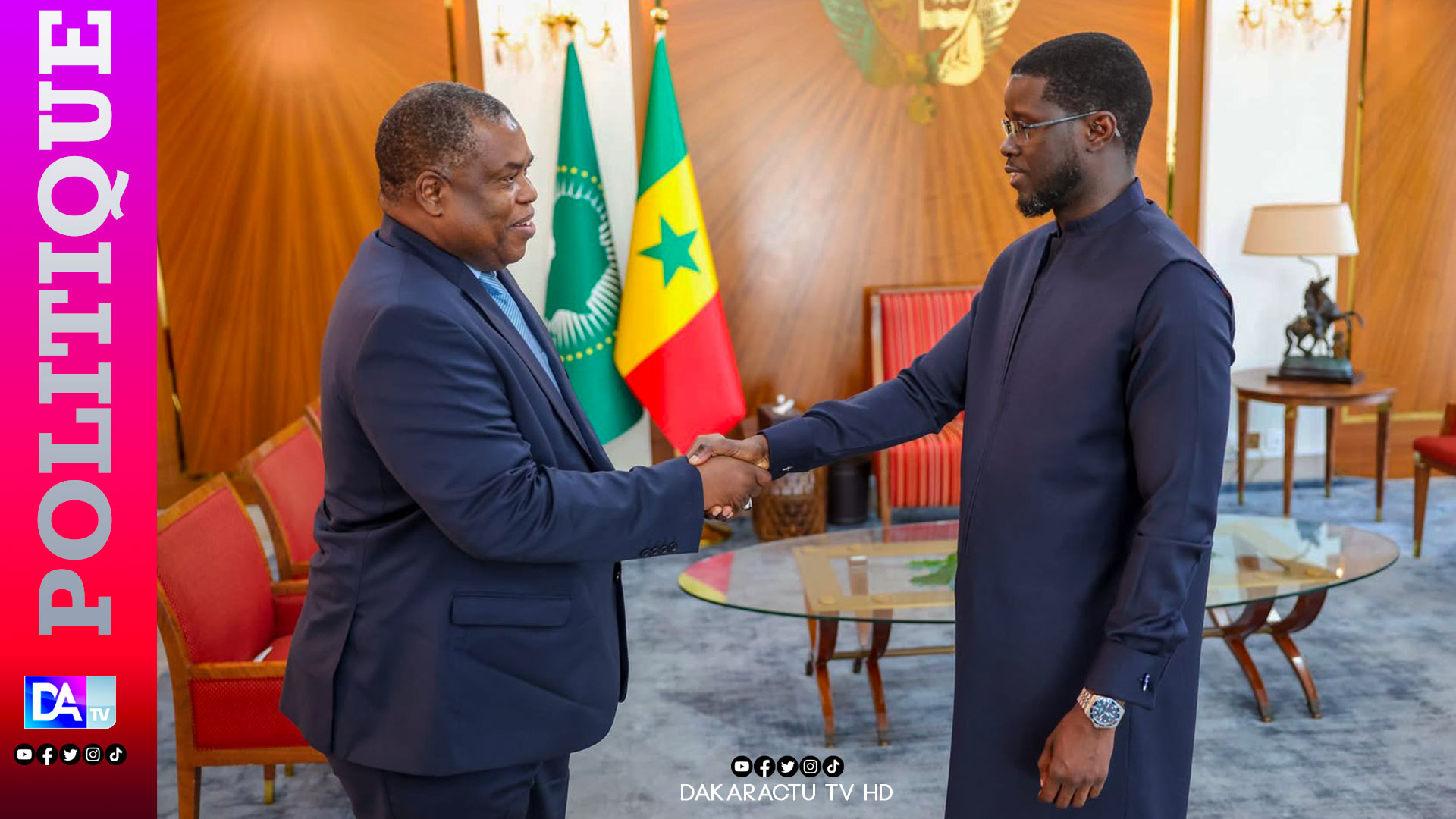 Le Chef de l’État a reçu en audience Mouhamadou Mansour Mbaye, Premier Président de la Cour suprême.