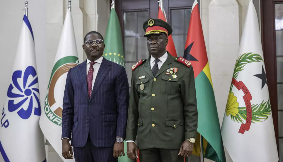 Coup d'Etat en Guinée-Bissau: nomination d'un Premier ministre, issu du gouvernement renversé