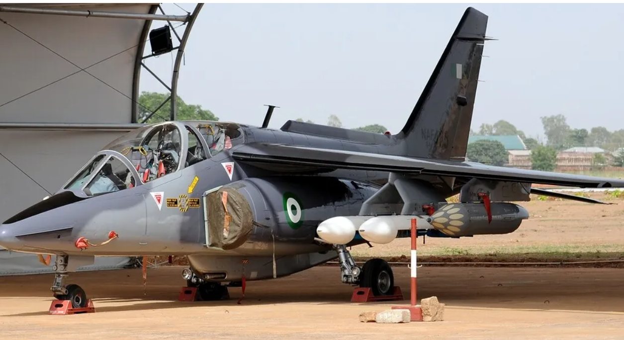 Tentative de putsch au Bénin: l'armée de l'air du Nigeria a frappé des cibles à Cotonou