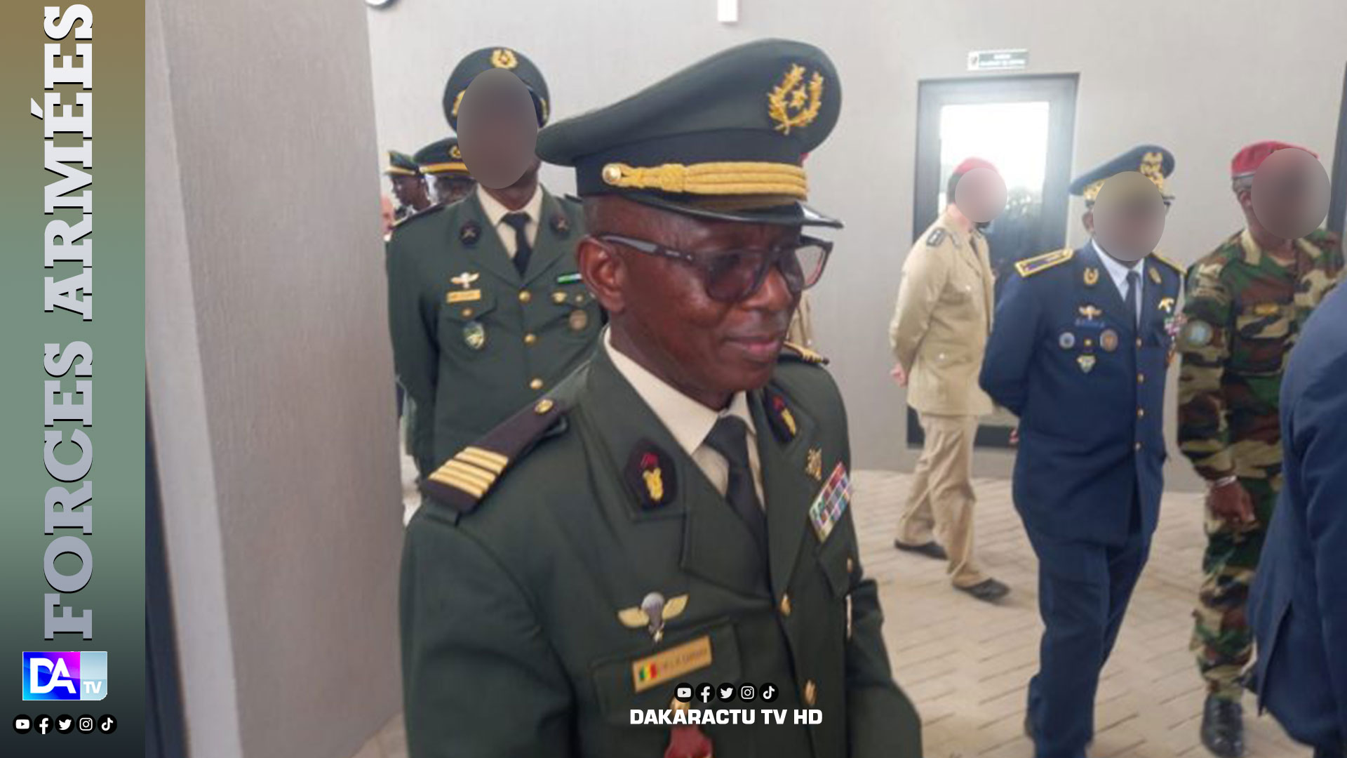 Général Cheikhou Mouhamadou Lamine Boucounta Camara promu général de division et Chef d’État-major particulier du Président de la République