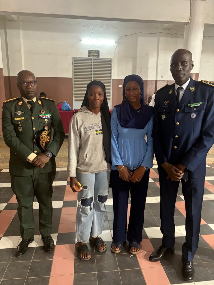 Centenaire du lycée Lamine Gueye : les élèves révèlent la trajectoire exceptionnelle du Dr Mohamed Diop, médecin et légende de la natation