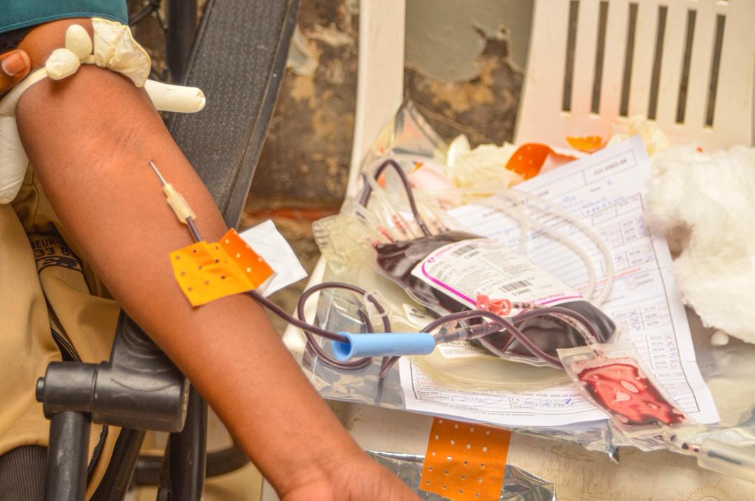 Journée de don de sang organisée par LASG80 : le Lycée Abdoulaye Sadji de Rufisque collecte 279 poches en une journée