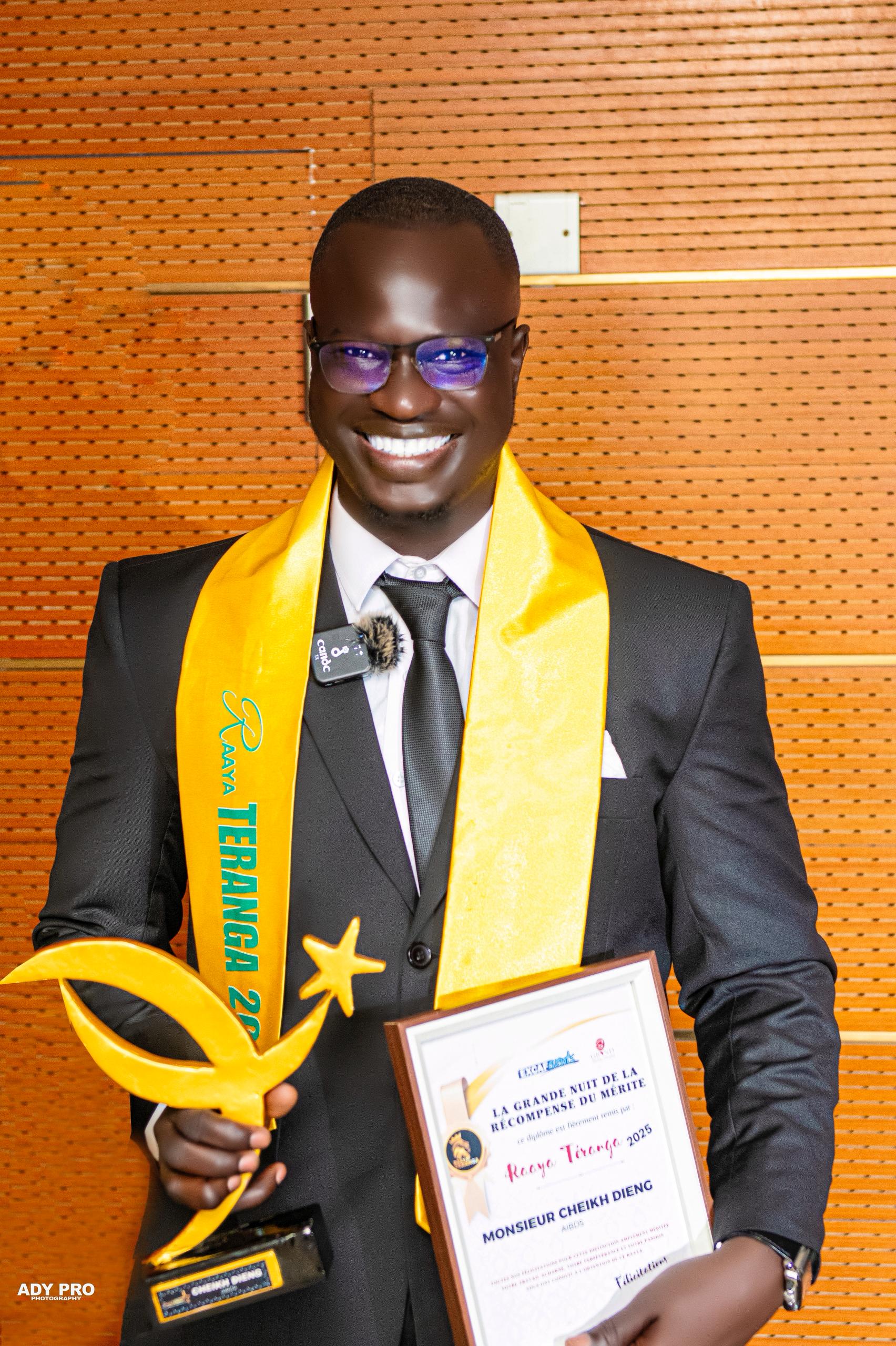 4e édition Raaya Téranga: Cheikh Tidiane Dieng sacré meilleur jeune entrepreneur immobilier de Thiès