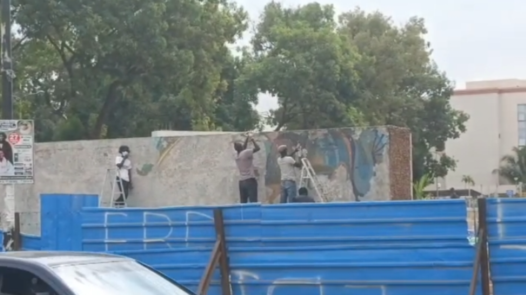 Thiès / Destruction d'une œuvre d'art mosaïque : la toile s'enflamme entre indignation et reconnaissance