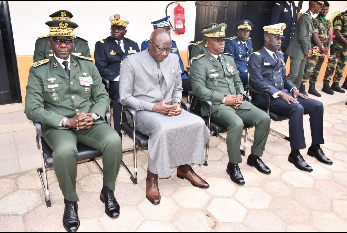 Levée de corps du soldat Cheikh Manga, décédé en Centrafrique : L'Armée rend hommage à un soldat exemplaire