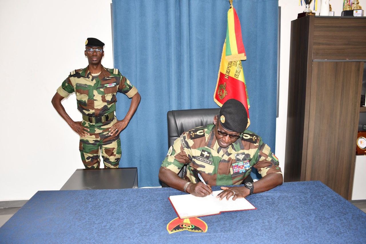 [ Images] Forces Armées  : Le CEMGA Mbaye Cissé fait ses adieux aux unités de la zone militaire n°1