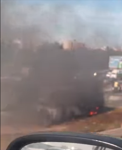 Accident mortel à hauteur de l’école Mariama Niass : En colère,  des conducteurs de Jakarta incendient un bus Tata