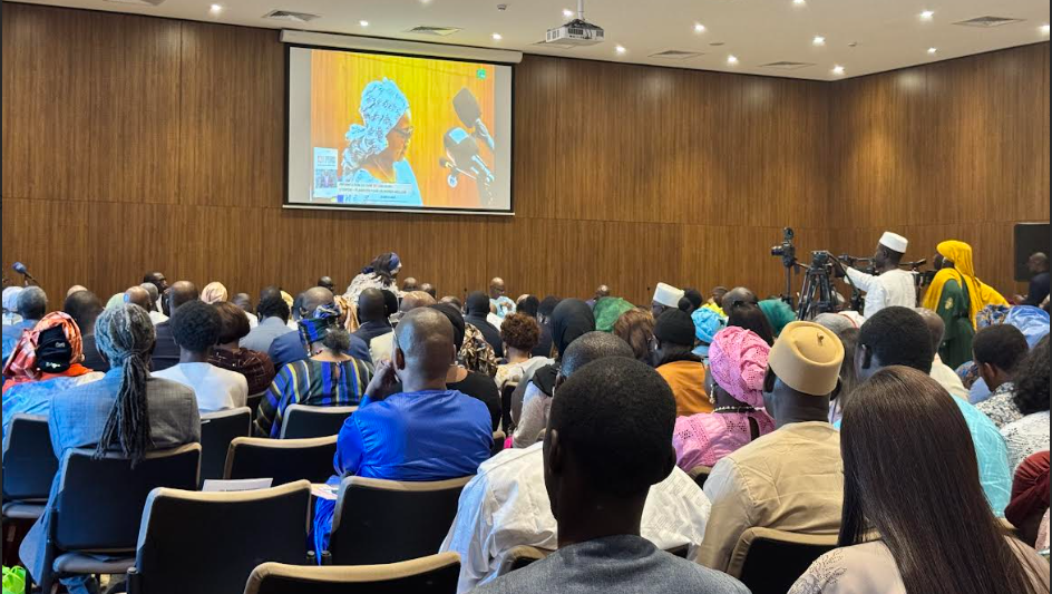 Présentation du livre de Sidiki Kaba : « Dans un monde qui remet en cause les droits acquis, ce livre est une nécessité »