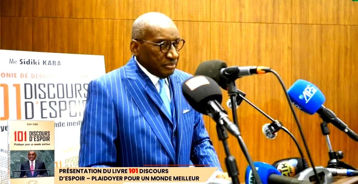 « 101 Discours » / Me Sidiki Kaba livre ses mémoires au public : « Notre tâche est d’empêcher que le monde ne se défasse! »
