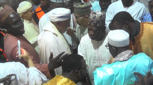 Kaolack : Le Khalife mondial de la Tidianya rend visite aux khalifes de Médina Baye et de Léona Niassène