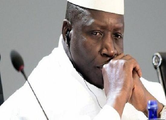 Fermeture de la frontière : Le ministre de l'Intérieur gambien s'agenouille devant le Sénégal