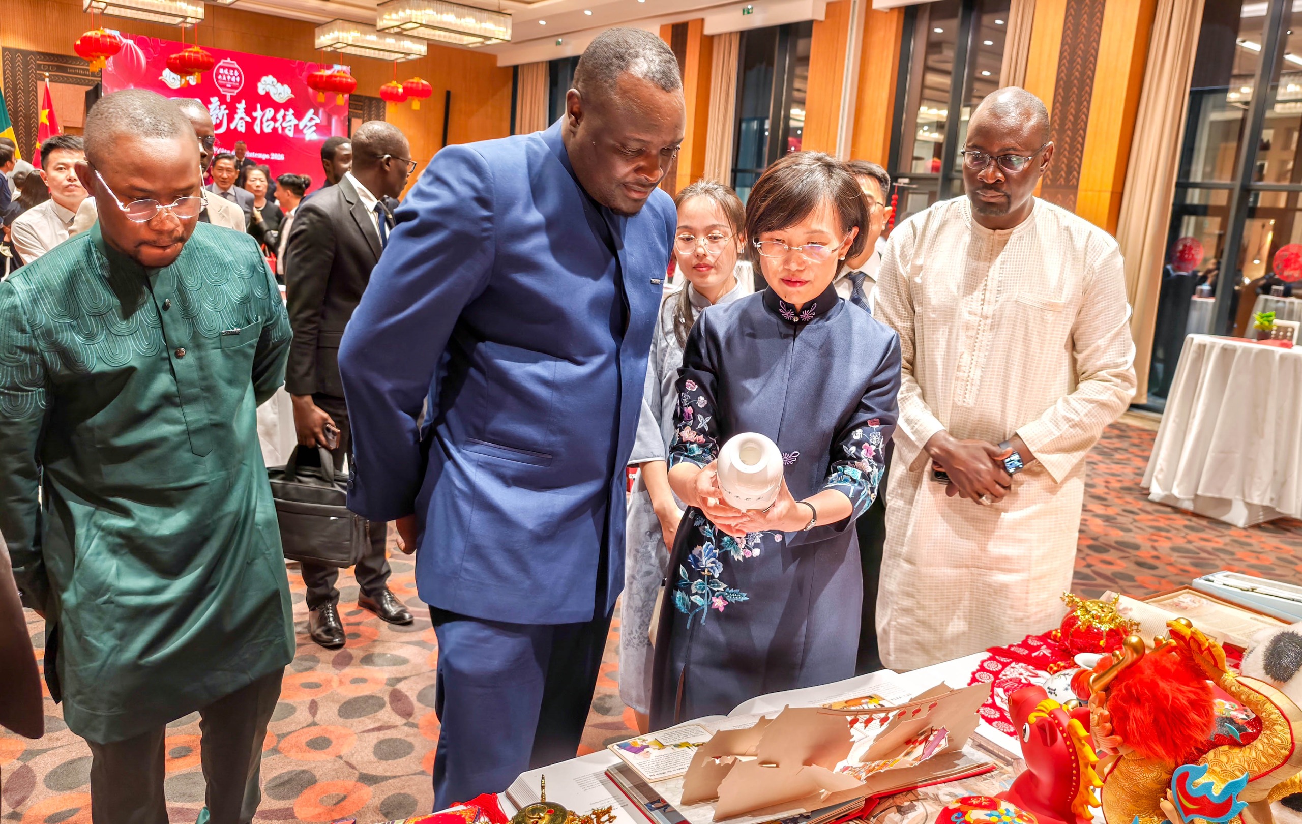 Nouvel An chinois : l’ambassade de Chine au Sénégal célèbre l’entrée dans l’année du Cheval à Dakar