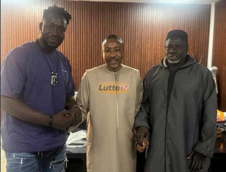 Violence autour de la lutte : Après des échanges tendus, le gouverneur de Dakar et Siteu scellent l’apaisement