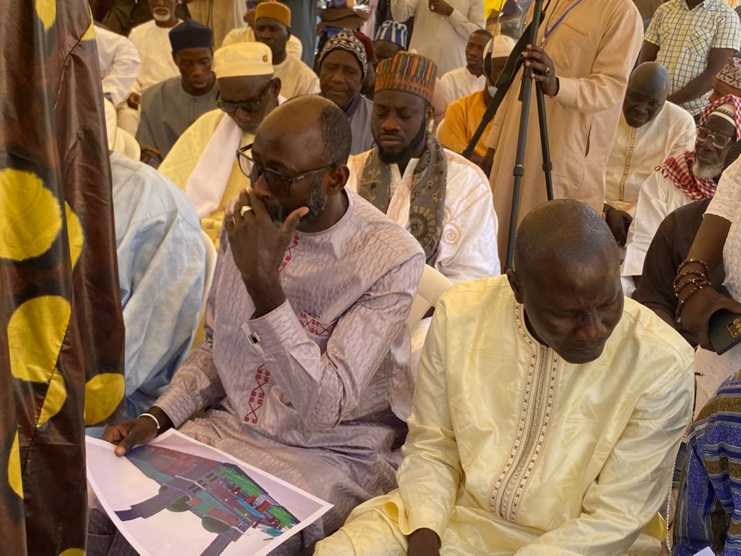 Jaxaay : pose de la première pierre de la Grande  Mosquée de l'unité 12A par les autorités locales