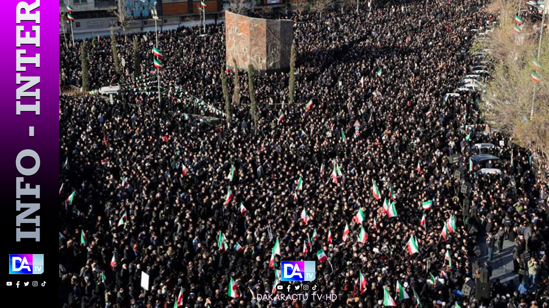 Iran: des milliers de personnes rendent hommage à Ali Khamenei dans le centre de Téhéran