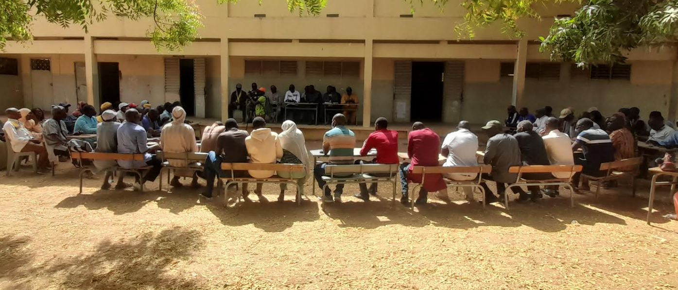 Crise dans le secteur éducatif: " Un État fort n’est pas celui qui sanctionne ses enseignants"( Sirakhata Guèye, Sg Saems Thiès)