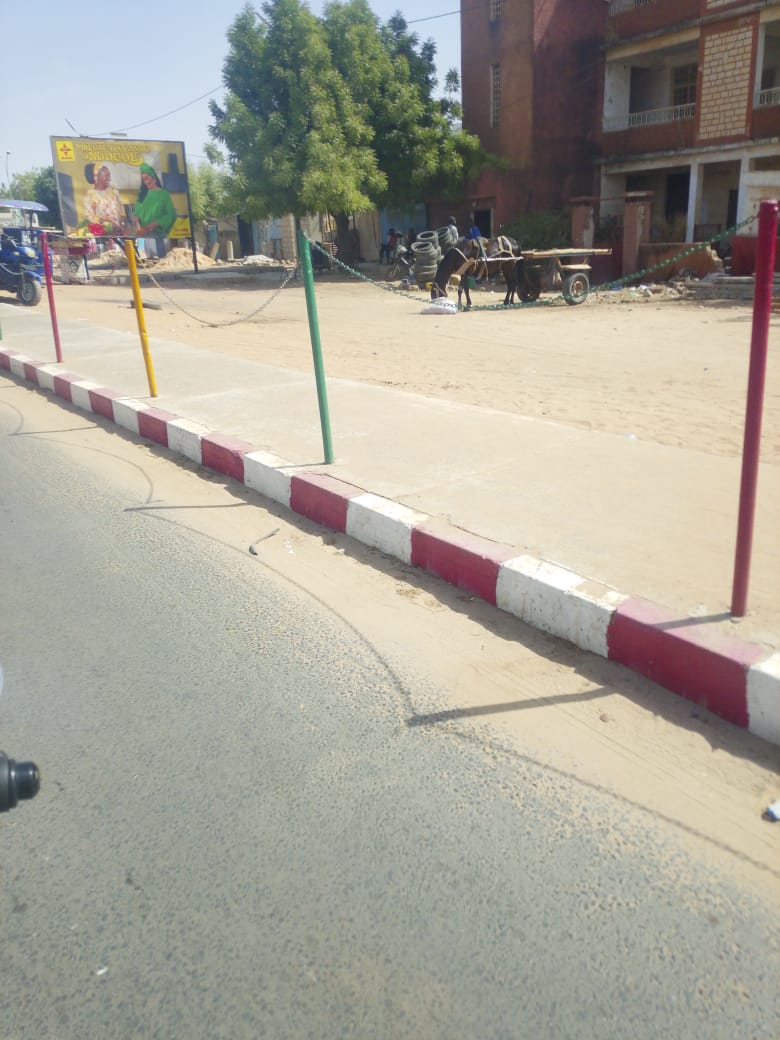 Kaolack- étroitesse des routes : les populations dénoncent l'installation des barrières de fer sur les abords...