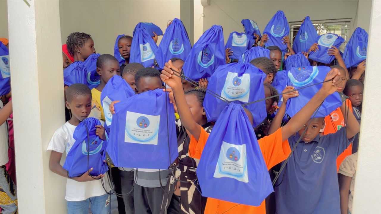 Ramadan 2026: la fondation Sokhna Diarra Bou Mame Cheikh Yérim offre des "ndogou" et des kits alimentaires aux populations