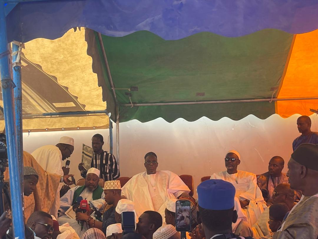 Podor : une journée de prières organisée par Cheikh Oumar Anne pour la libération du député Farba Ngom