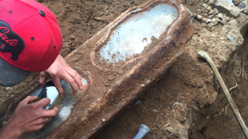 Le corps intact d'une enfant retrouvé dans un cercueil vieux de 145 ans