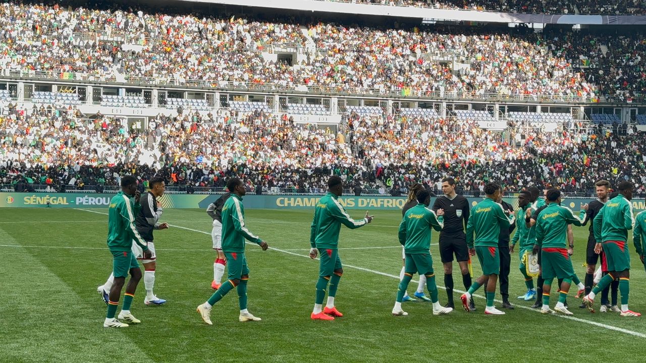 [ Images] Senegal vs Pérou: La présentation des deux équipes avant le coup d'envoi !