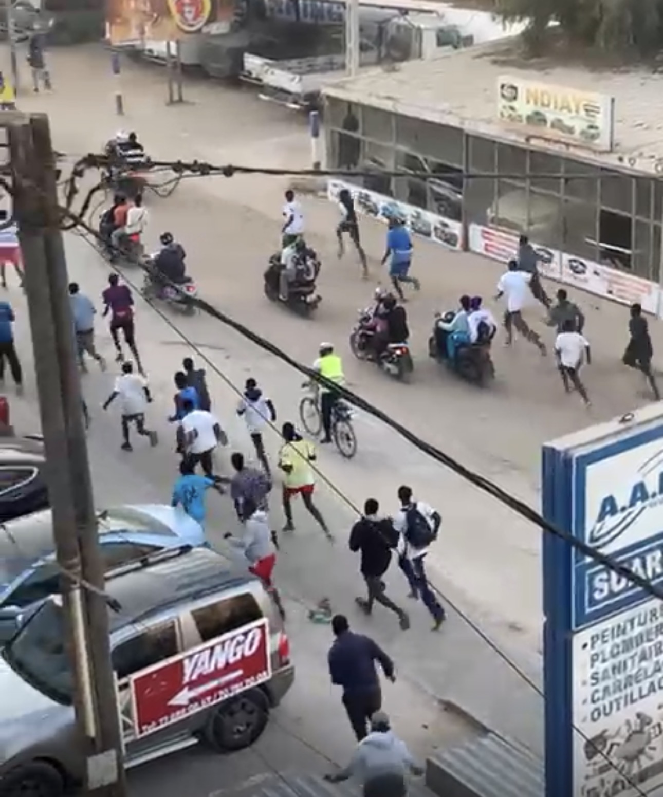 Violences après AS Pikine - GFC : le rond-point 26 pris d’assaut, la zone de Diamalaye sous le choc