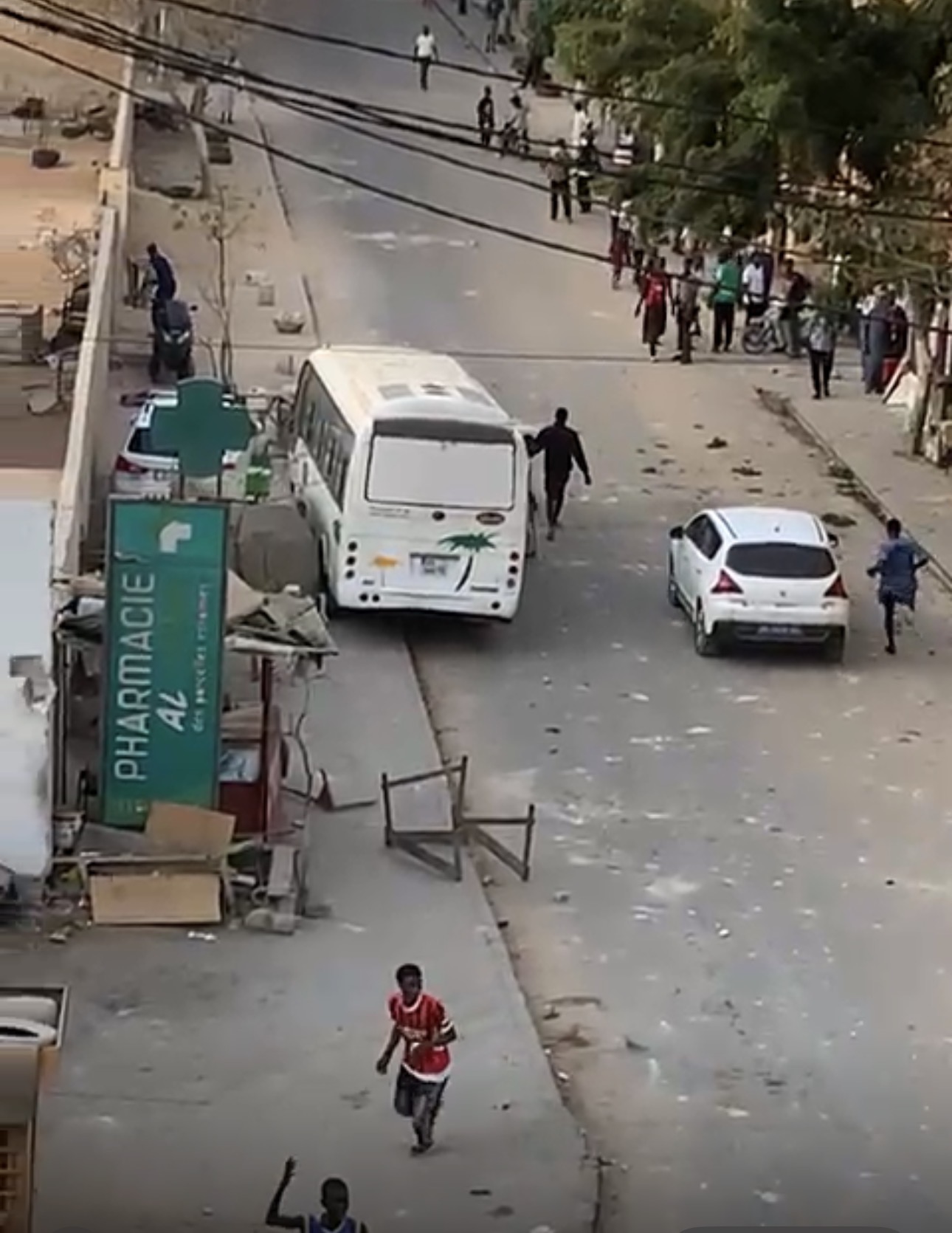 Violences après AS Pikine - GFC : le rond-point 26 pris d’assaut, la zone de Diamalaye sous le choc