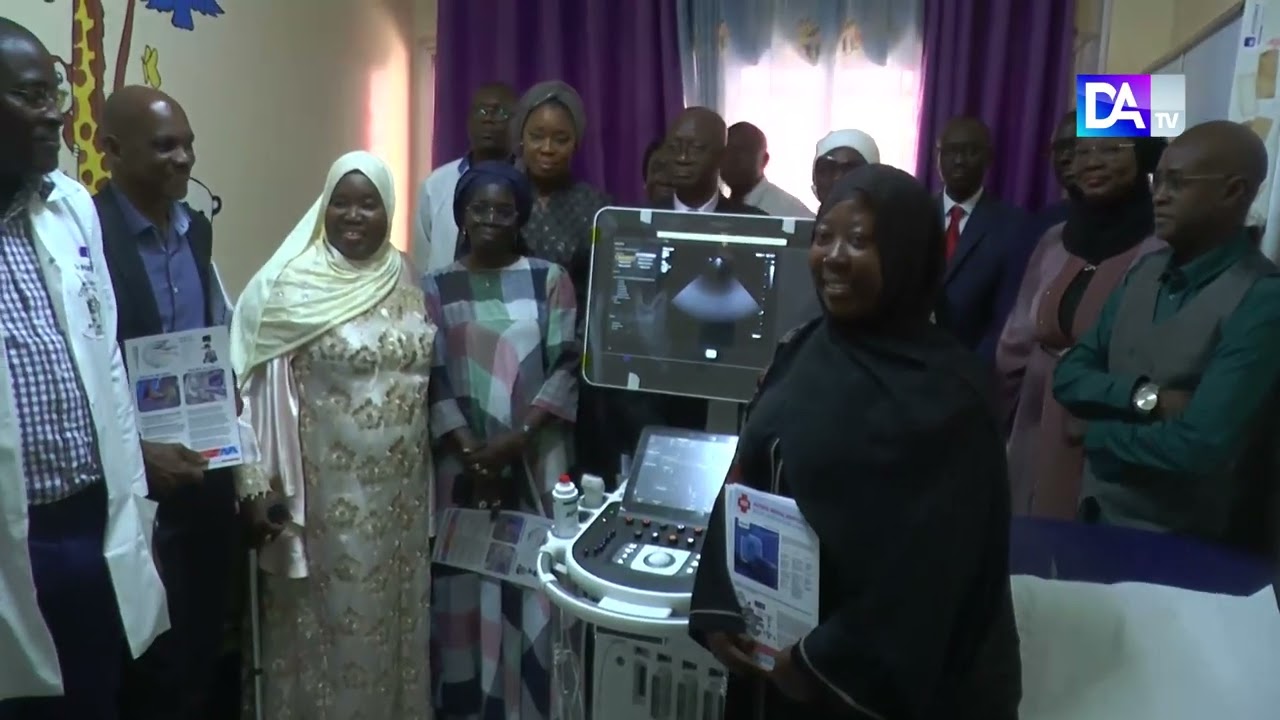 Santé pédiatrique : l’hôpital Albert Royer doté  d’un appareil  d'échographie cardiaque de pointe