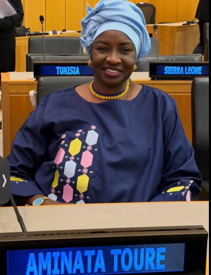Accusée sur les RS par le député Cheikh Bara Ndiaye : Aminata Touré justifie sa présence aux États-Unis