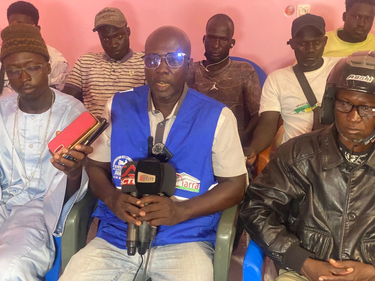 Kaolack: Les conducteurs de Moto Jakarta s'opposent à la décision d'un second casque pour les clients "cela a des risques sanitaires"