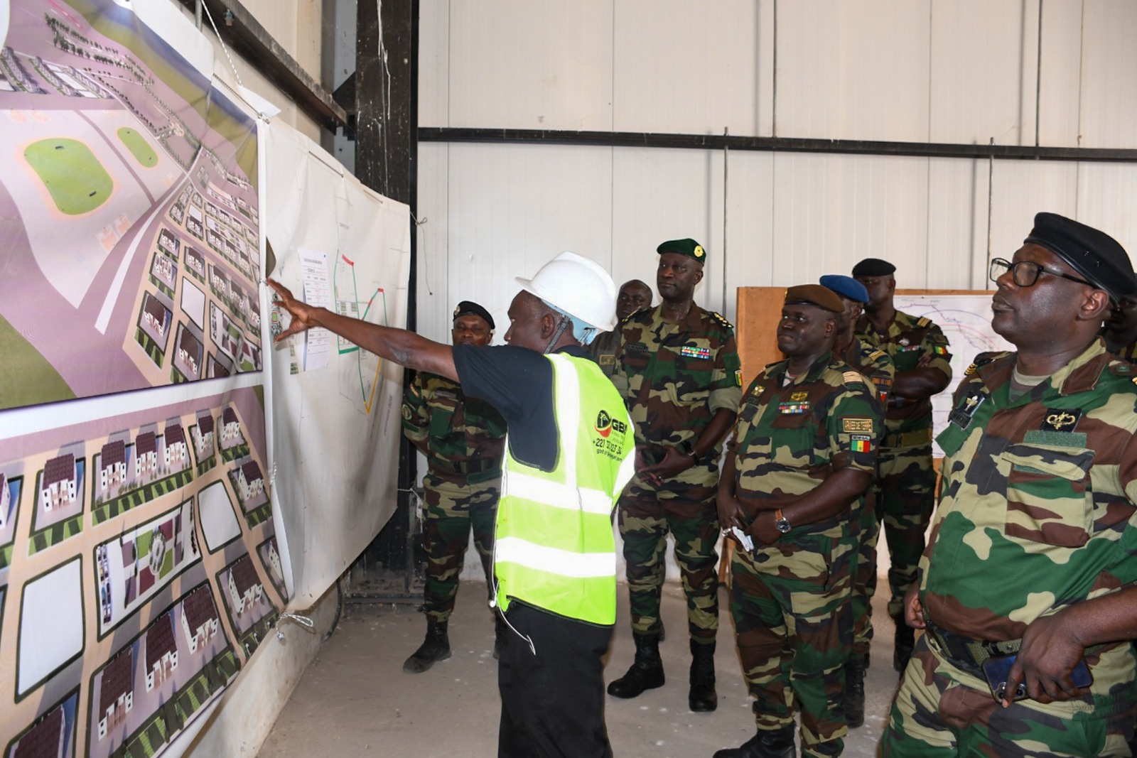 visite de la Zone militaire n°4 : le CEMGA Oumar Wade salue la vigilance des troupes et annonce un renforcement sécuritaire
