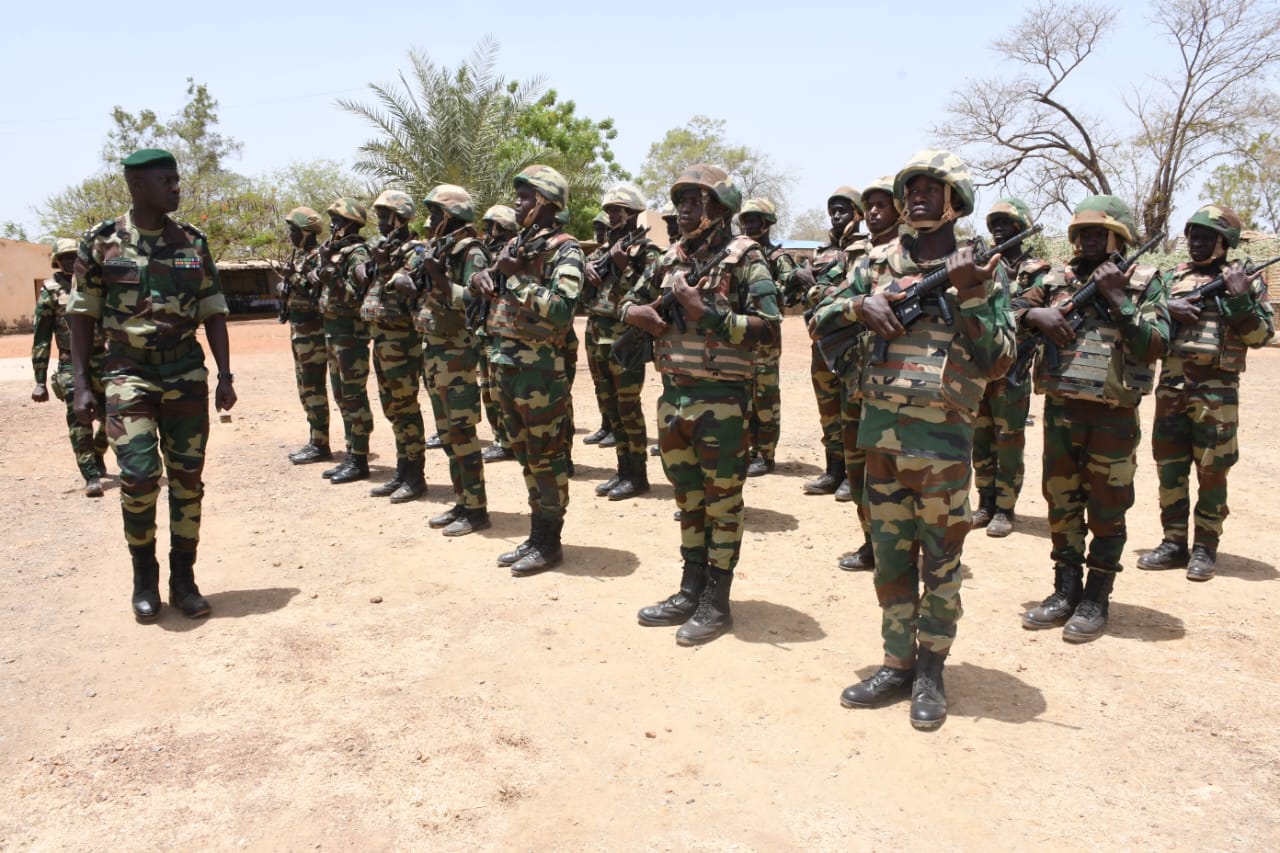 visite de la Zone militaire n°4 : le CEMGA Oumar Wade salue la vigilance des troupes et annonce un renforcement sécuritaire