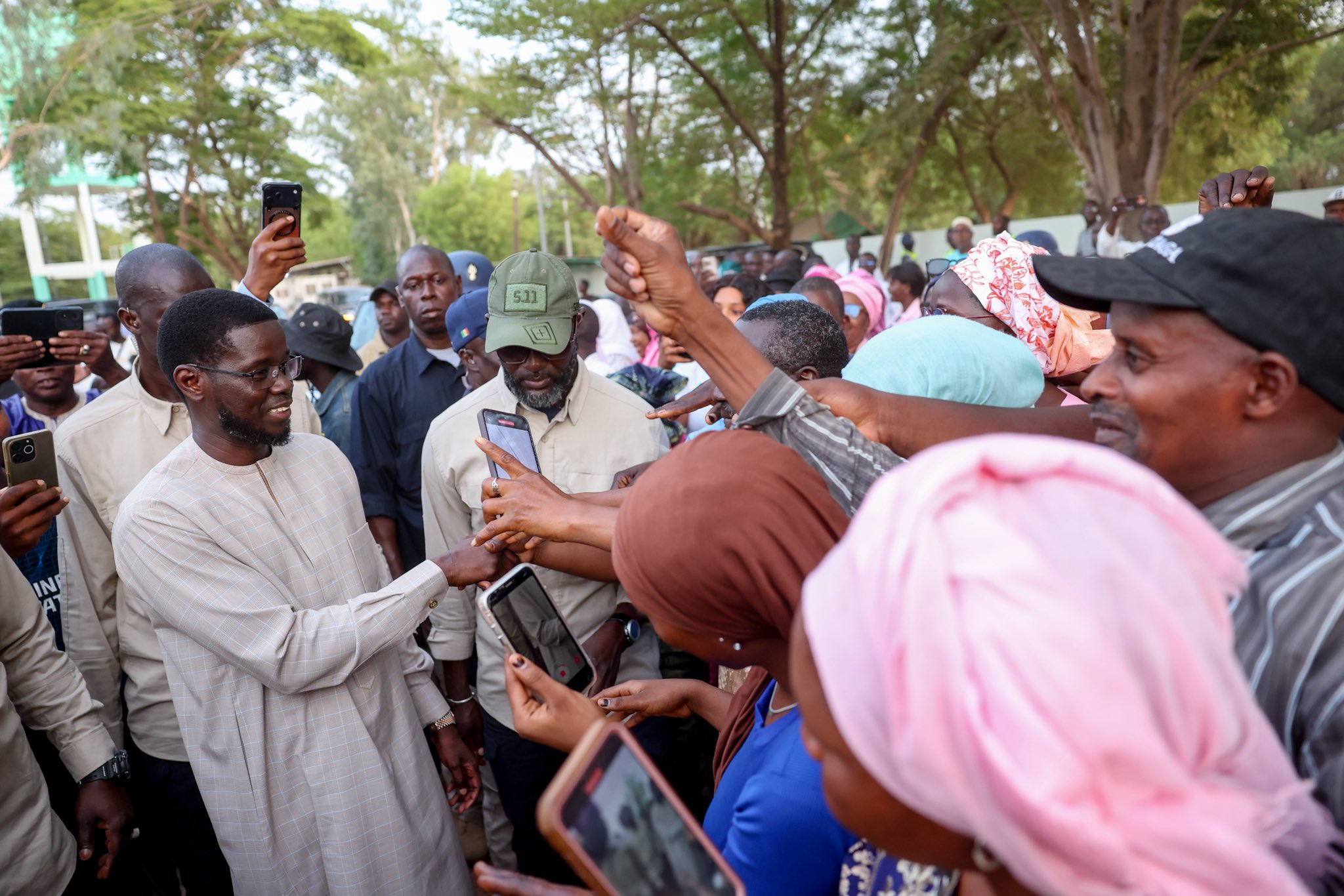 Kolda : Le Président Diomaye pose la première pierre du Pôle mère-enfant et inaugure le SAMU interrégional