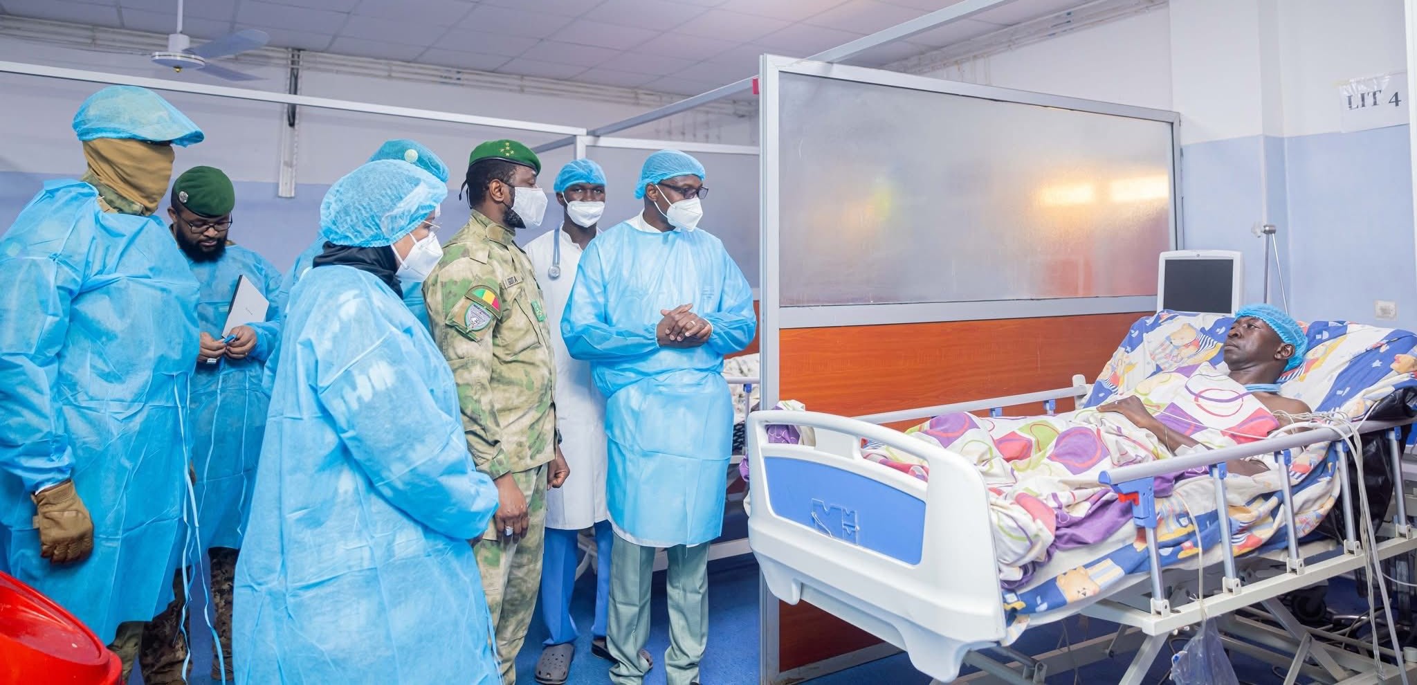 Mali: le chef de la junte réapparaît pour la première fois depuis les attaques meurtrières