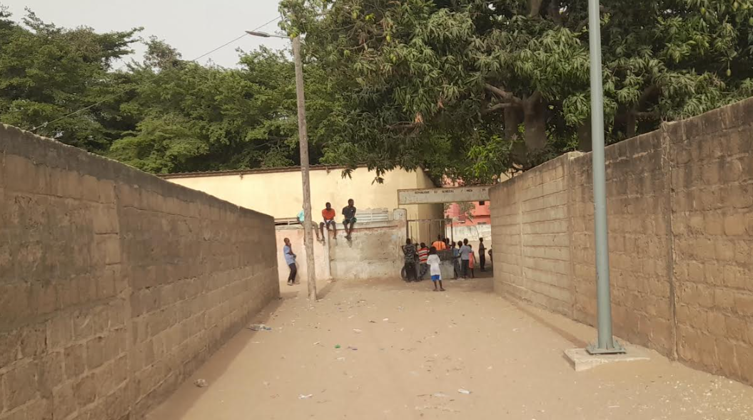 Thiès:  À la recherche du corps de Lamine Ndiaye disparu il y a 9 ans, les deux présumés coupables conduits dans l'enceinte d'une école...