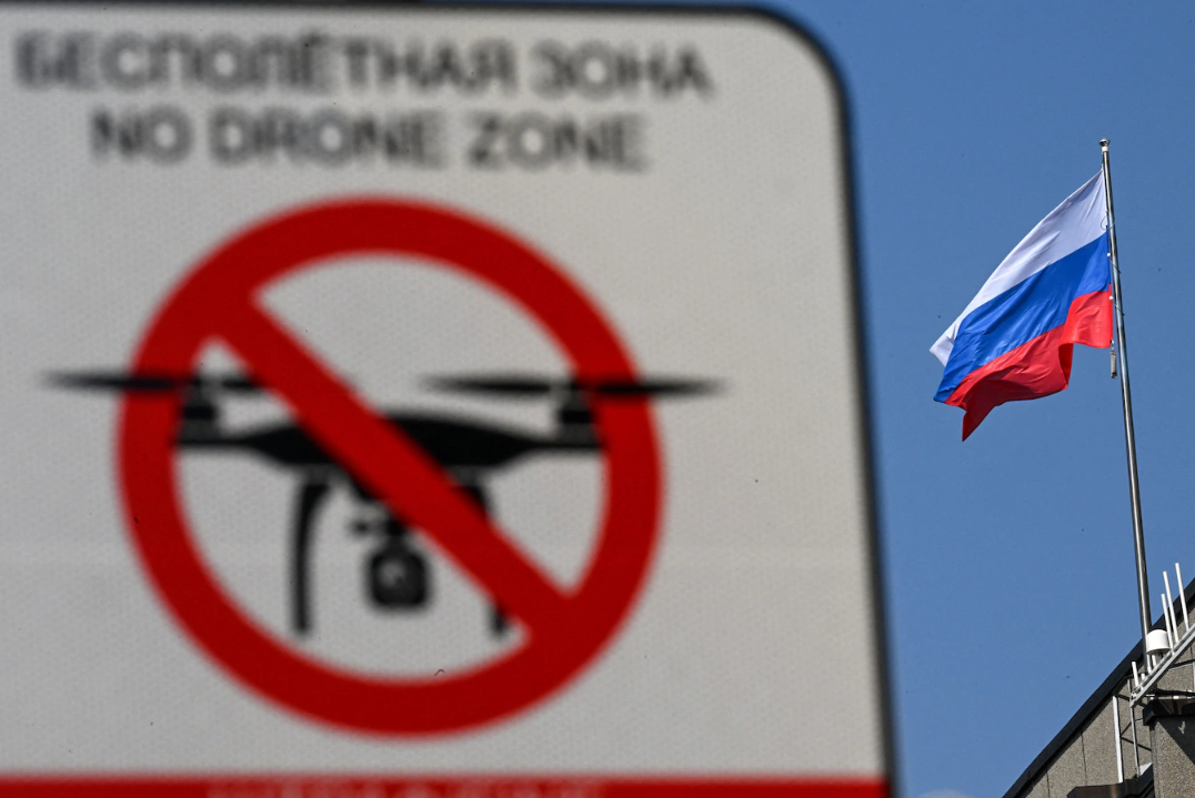La Russie subit l’une des attaques de drones les plus massives depuis le début de la guerre: “C’est complètement justifié” selon Zelensky