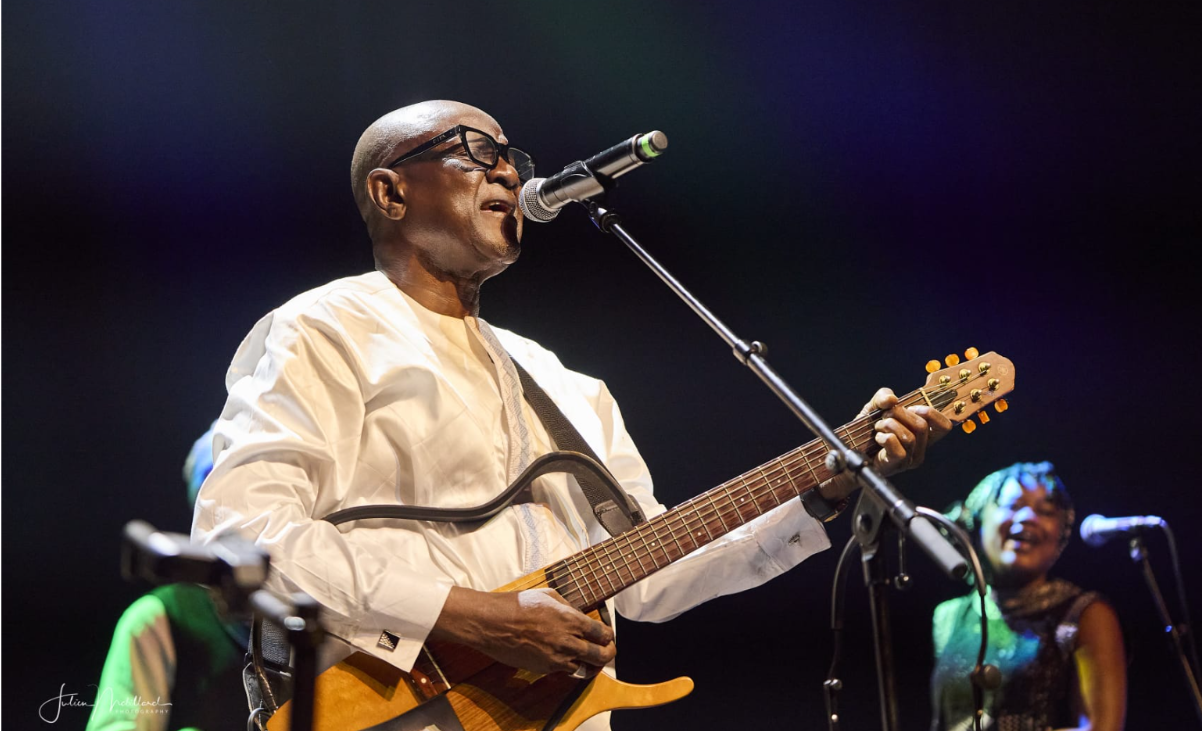 Journée mondiale de l’Afrique : la prestation XXL d’ Ismaël Lô à Genève