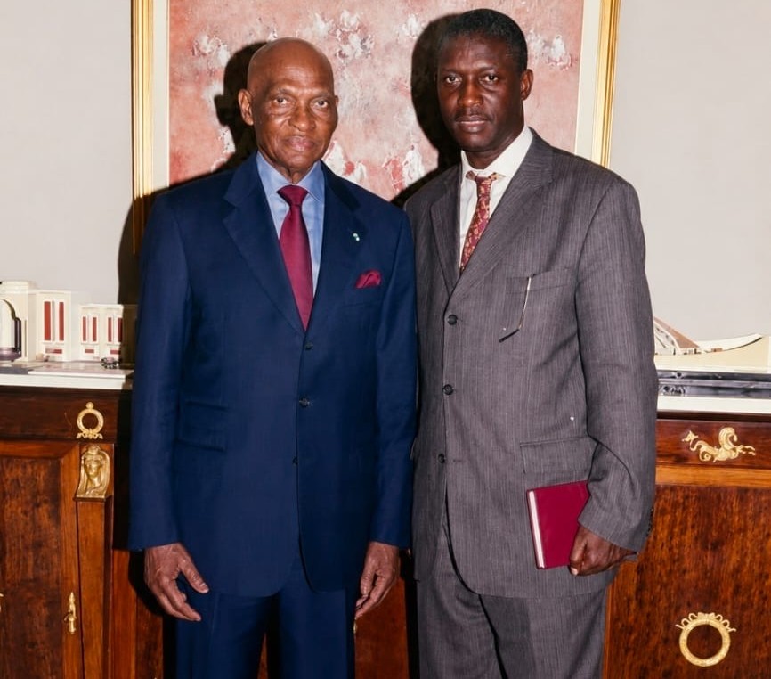 « L’homme derrière le président » (Par Babacar Diagne)