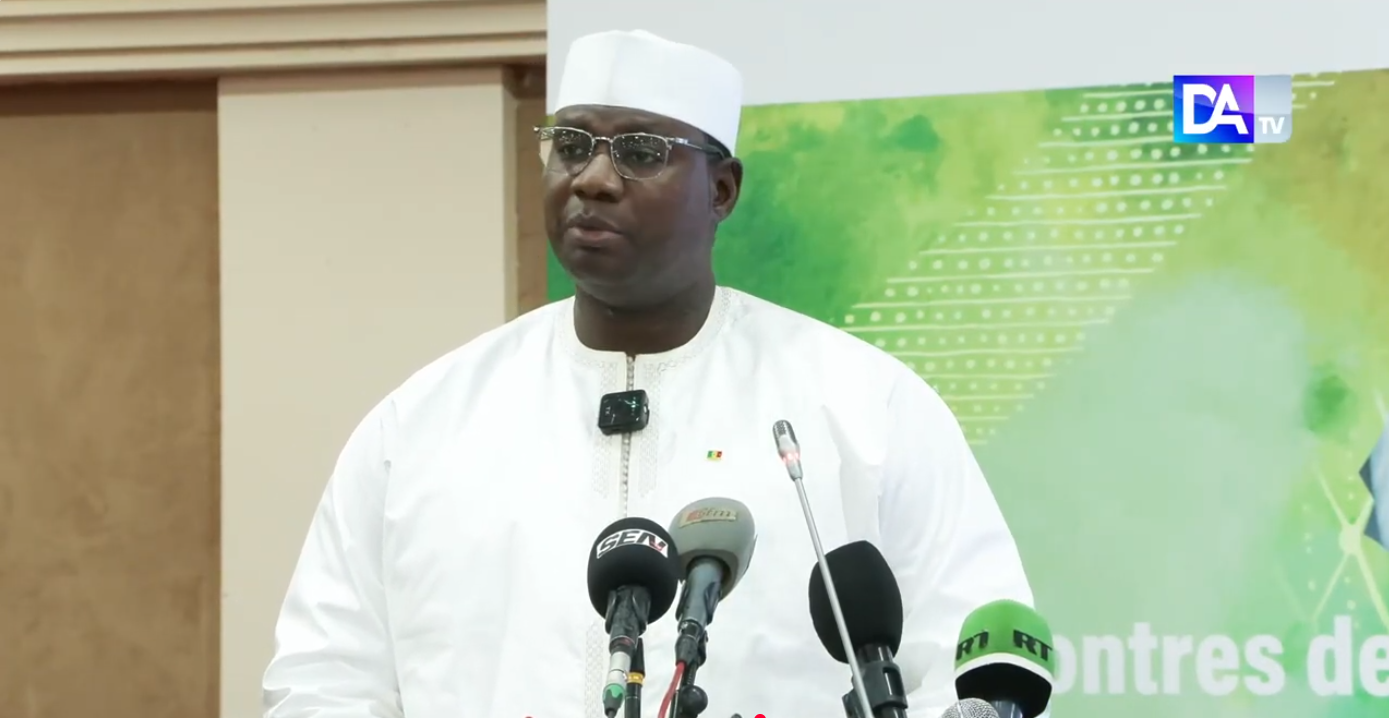Conférence du REFELA à Dakar : « Le développement 