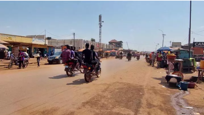 Arrivée à Bangui d'un premier avion transportant des migrants expulsés des États-Unis