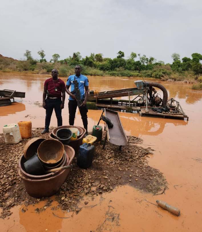 Lutte contre l’orpaillage clandestin : six dragues détruites par le Secteur frontalier de Moussala