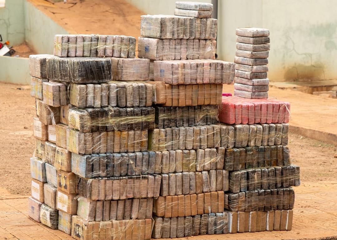 Trafic de drogue : La Brigade des Douanes de Koumpentoum saisit 970,6 kg de cocaïne pure évalués à 58 milliards CFA