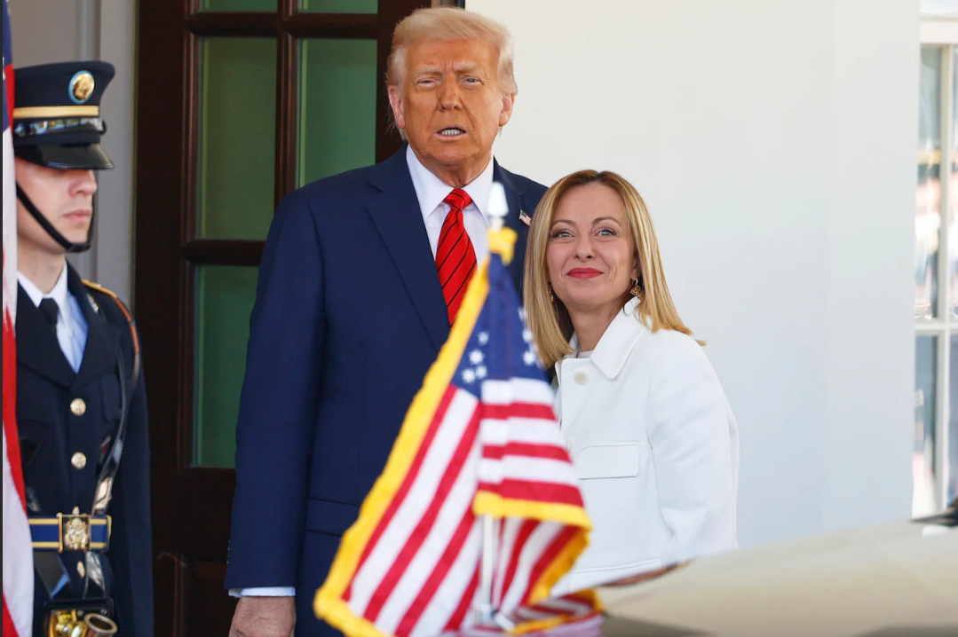 L’Italie annule une visite officielle aux USA après des “propos graves” de Trump contre Meloni