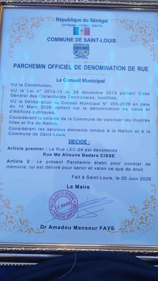 Saint-Louis donne le nom de Maître Alioune Badara Cissé à une rue : La famille de l’ancien médiateur exprime sa « gratitude la plus sincère »