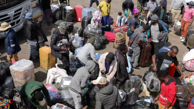 Xénophobie en Afrique du Sud: les opérations de rapatriement volontaire de migrants se poursuivent