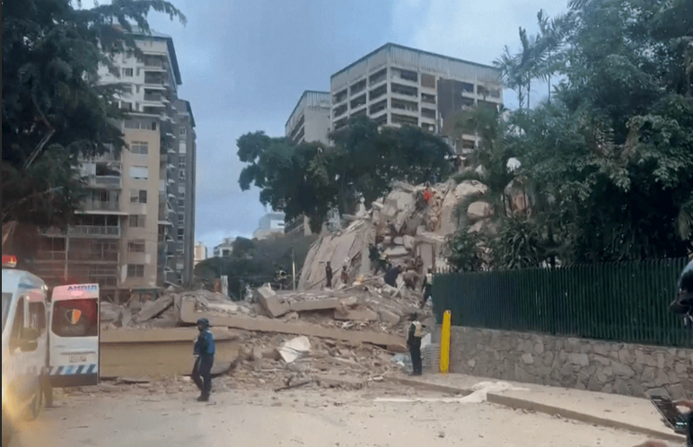 Scènes de panique après un double séisme au Venezuela: au moins 32 morts et plus de 700 blessés